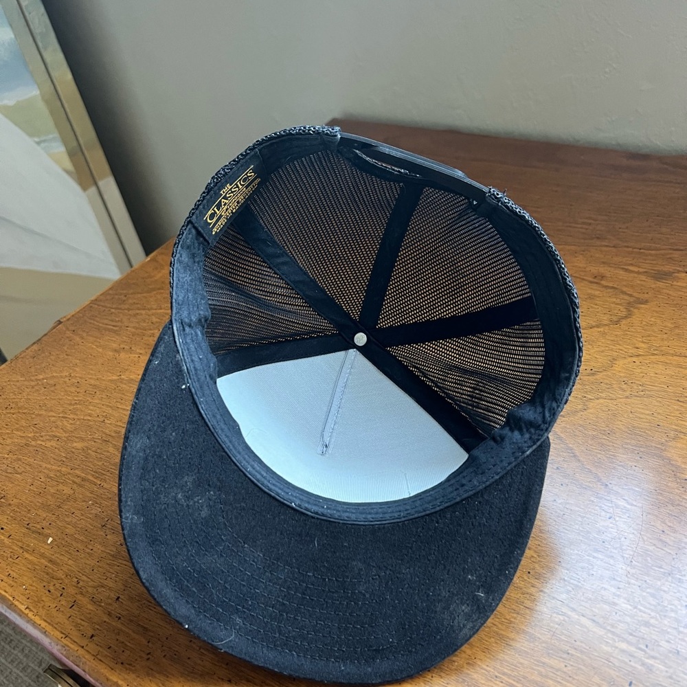 Hat - Picture 5 of 5